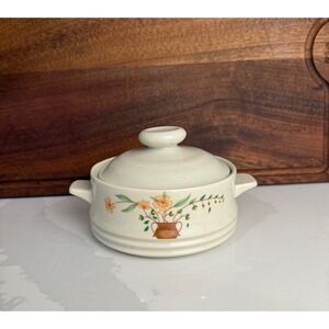Vintage CountrySide Stoneware Collection Floral small Casserole Dish with Lid